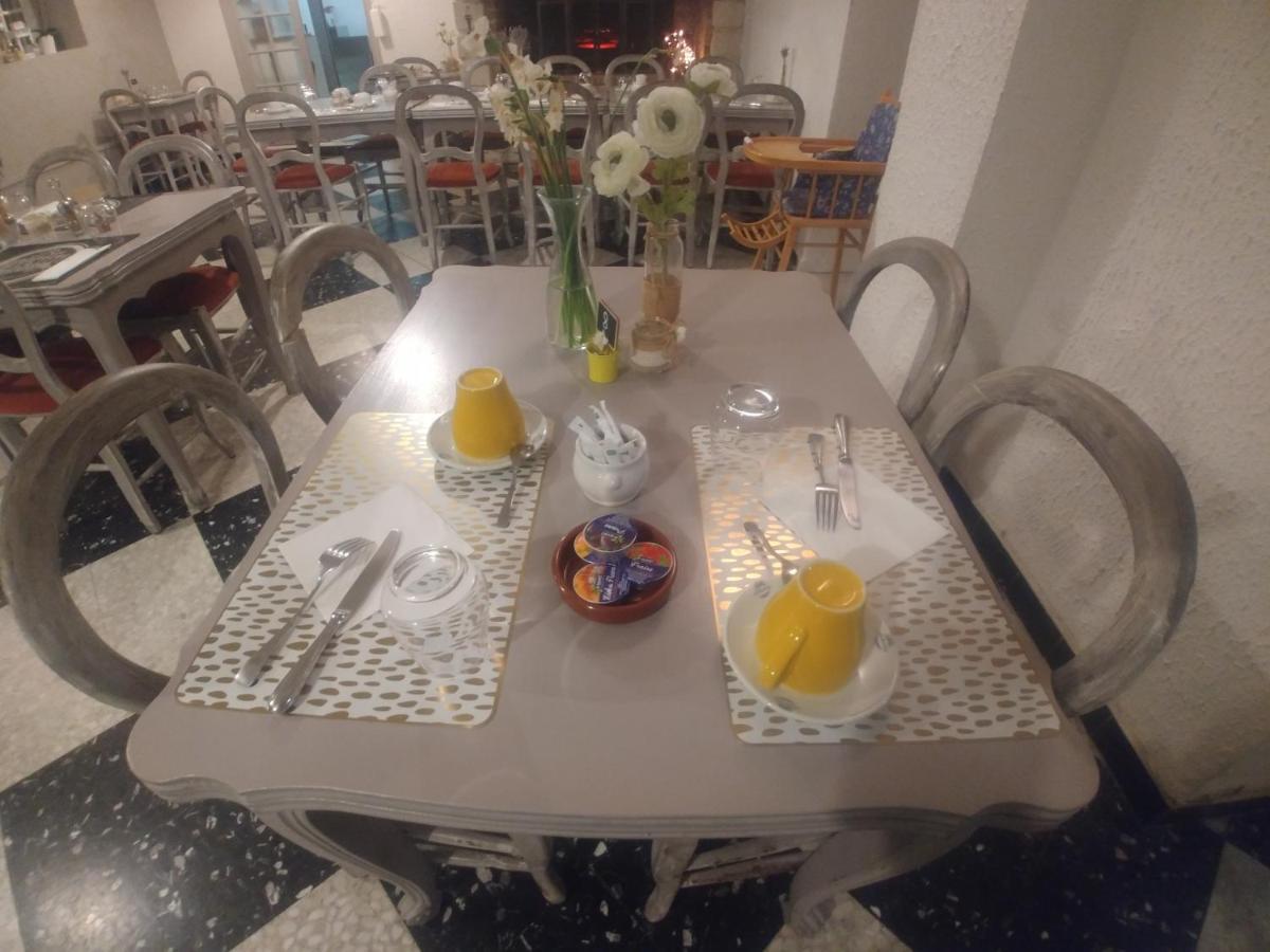 L'aiguebelle Hotel Céreste
